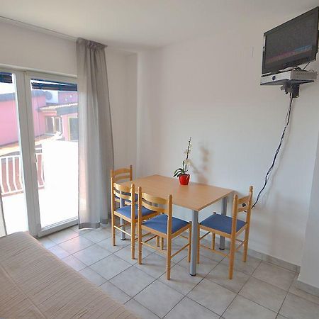 Apartments Tenerifa Novigrad Istria Exterior foto